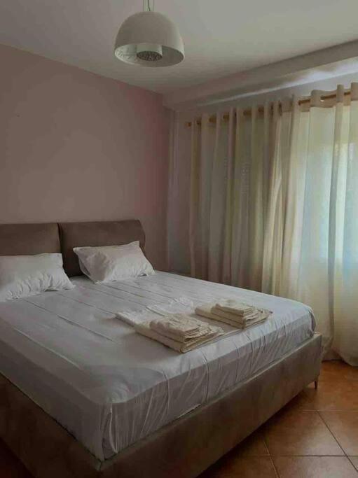 Apartment In Skanderbeg Square - Tirana Center 1 Exteriér fotografie
