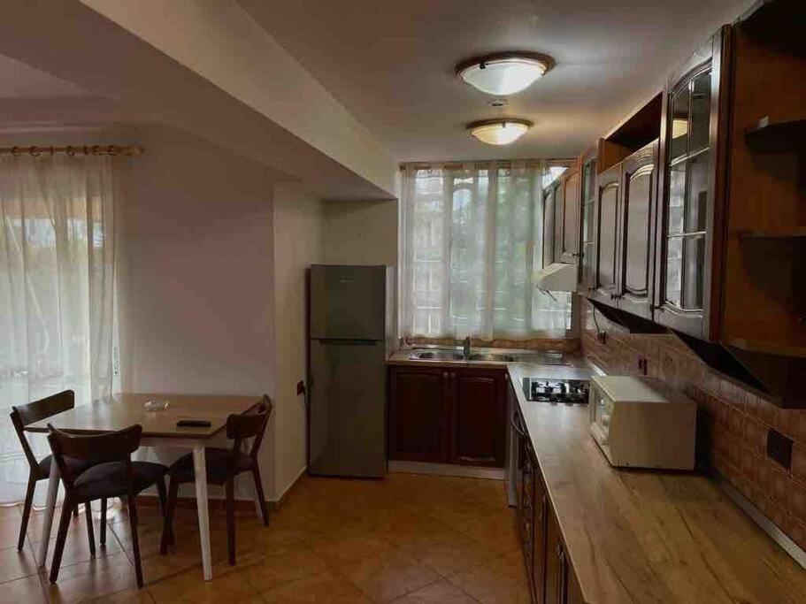 Apartment In Skanderbeg Square - Tirana Center 1 Exteriér fotografie