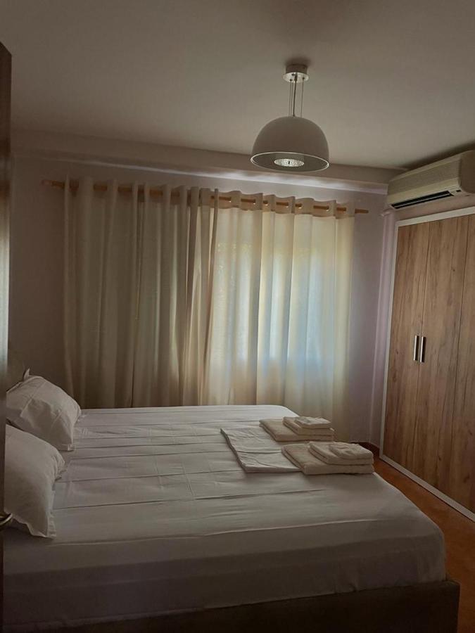 Apartment In Skanderbeg Square - Tirana Center 1 Exteriér fotografie